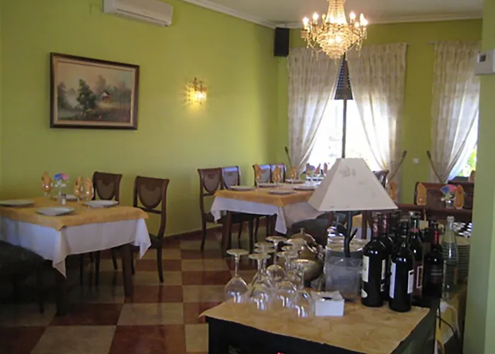 Отель Glorias Торре-де-Санта-Мария